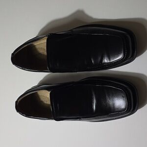 Graphite black dress shoes/ loafer